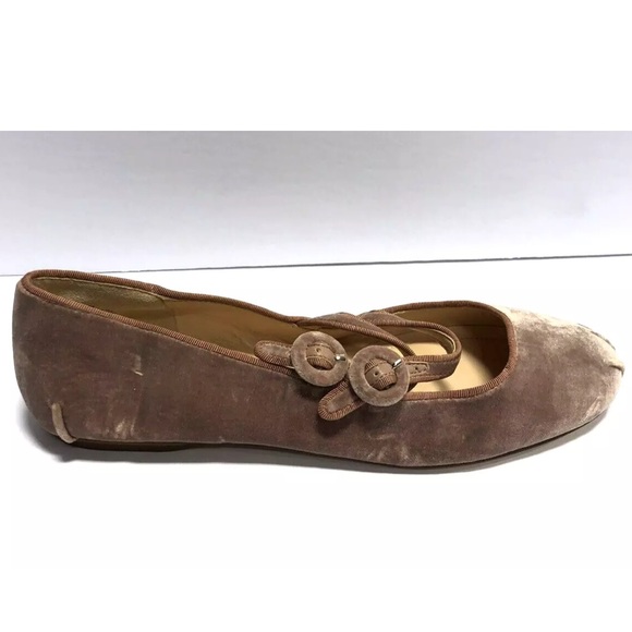 Nine West Shoes - Nine West Women’s Xrye Ballet Flats Beige, Size 9.5 M.